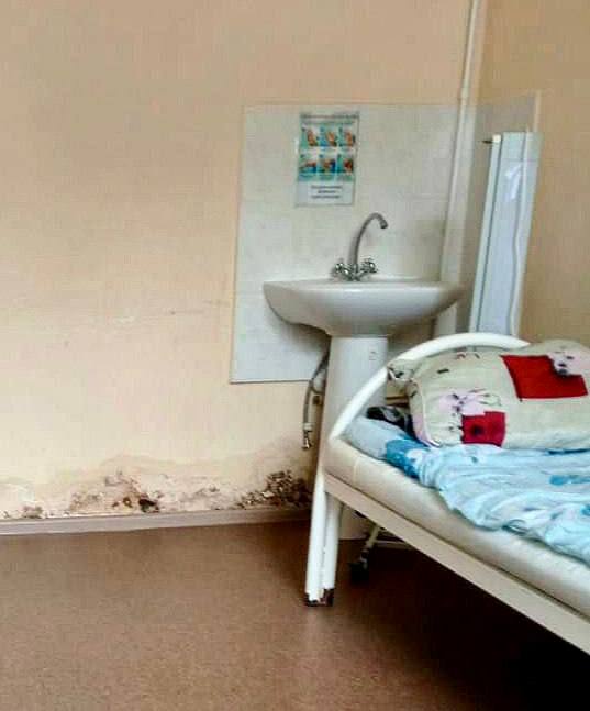 Вмешательство прокуратуры ускорило организацию ремонта в помещении больницы в г.Цивильск Вмешательство прокуратуры ускорило организацию ремонта в помещении больницы в г.Цивильск