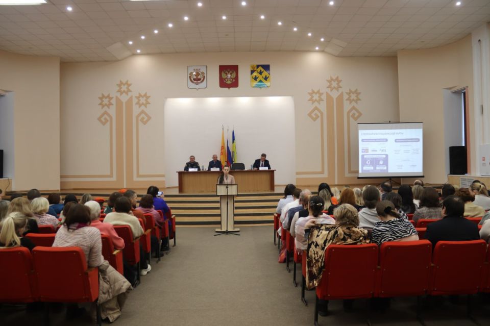 В Новочебоксарске состоялся Единый информационный день