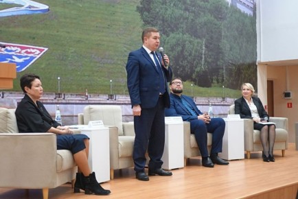 В Чувашии прошёл завершающий в 2025 году Единый информдень