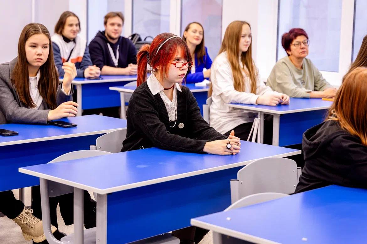 На базе Чувашского государственного университета прошел масштабный республиканский медиафорум «Мастерская молодёжных медиа = М: территория безопасности» На базе Чувашского государственного университета прошел масштабный республиканский медиафорум «Мастерская молодёжных медиа = М: территория безопасности»