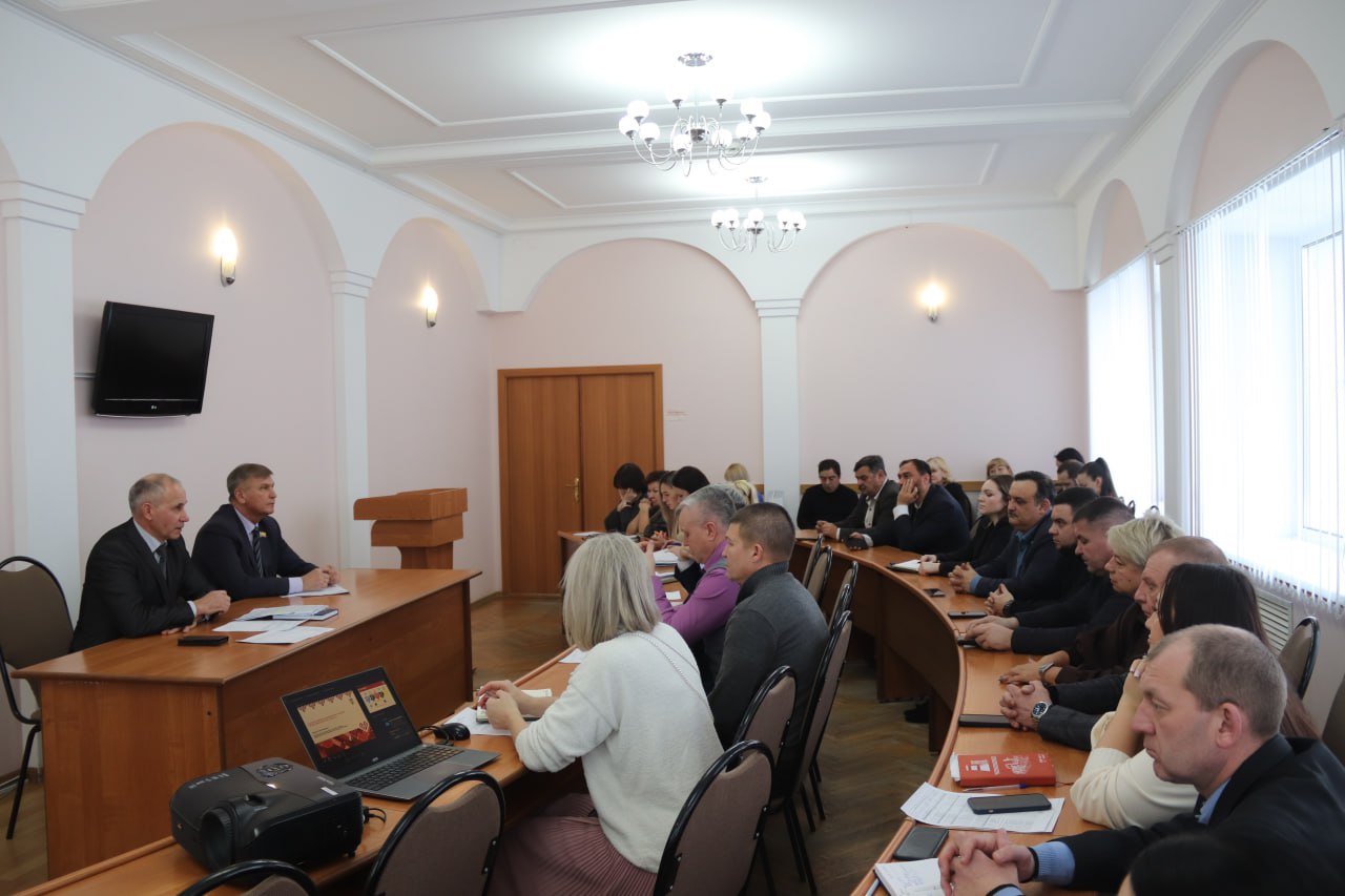 Подвели предварительные итоги 2025 года на городской планерке Подвели предварительные итоги 2025 года на городской планерке