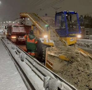 ������ ����� � ���������� ���� � �������������� ������