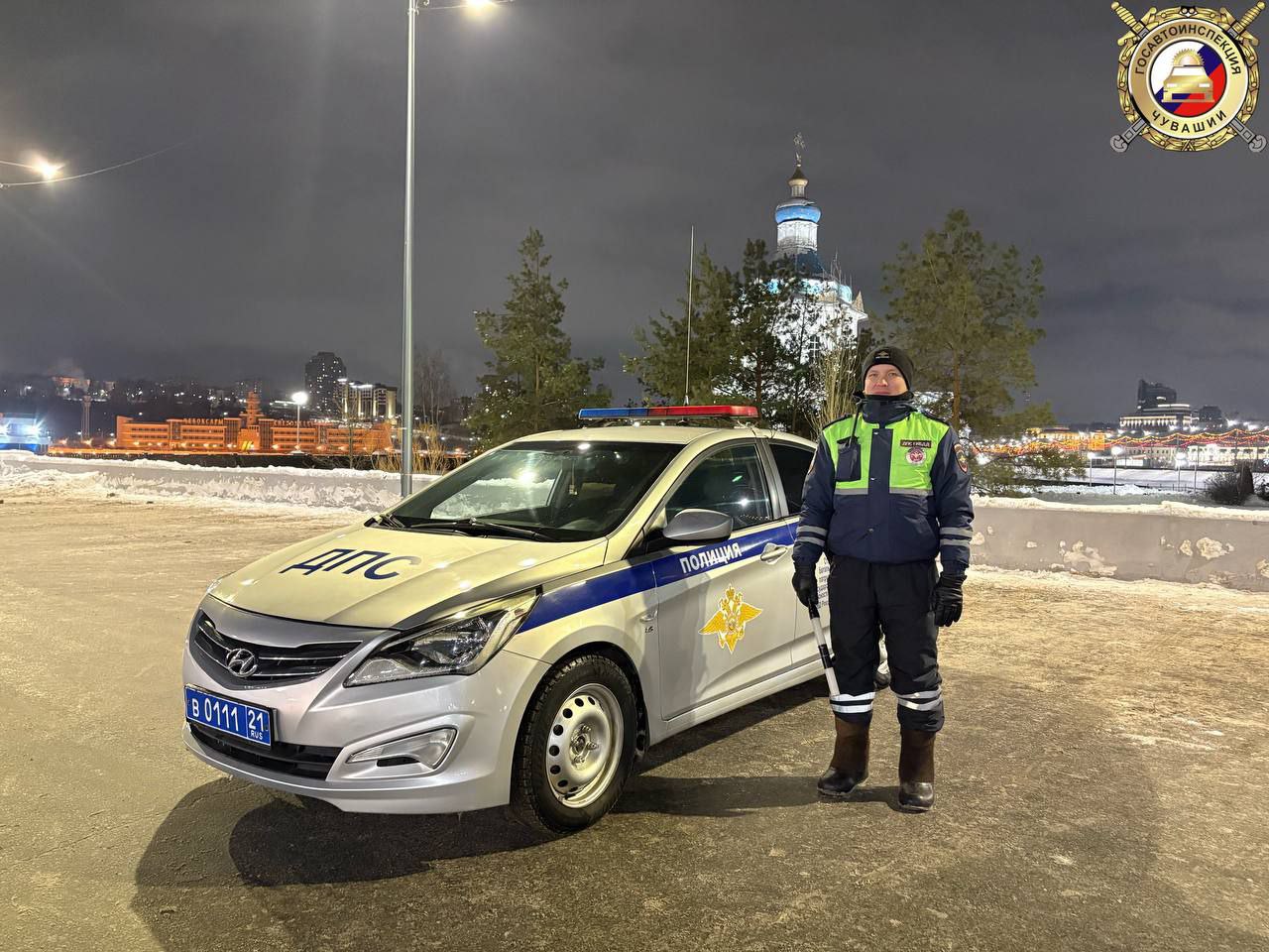 Сегодня, в светлый праздник Рождества Христова, когда тысячи верующих направляются в храмы, сотрудники Госавтоинспекции Чувашии несут службу в усиленном режиме Сегодня, в светлый праздник Рождества Христова, когда тысячи верующих направляются в храмы, сотрудники Госавтоинспекции Чувашии несут службу в усиленном режиме