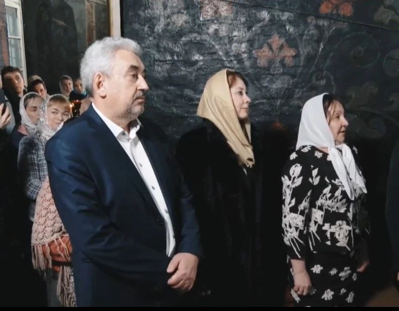 Леонид Черкесов: Сердечно поздравляю всех с Рождеством Христовым! Леонид Черкесов: Сердечно поздравляю всех с Рождеством Христовым!