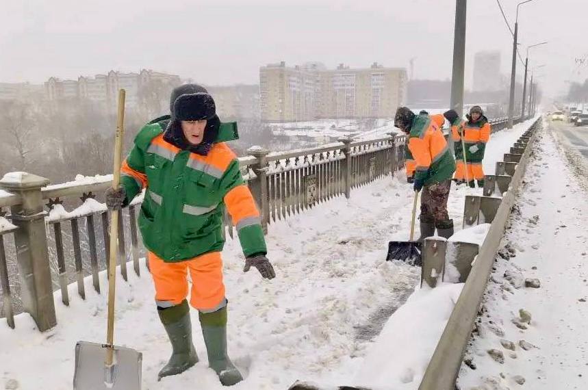 Уважаемые чебоксарцы, видим все ваши обращения по поводу уборки снега Уважаемые чебоксарцы, видим все ваши обращения по поводу уборки снега