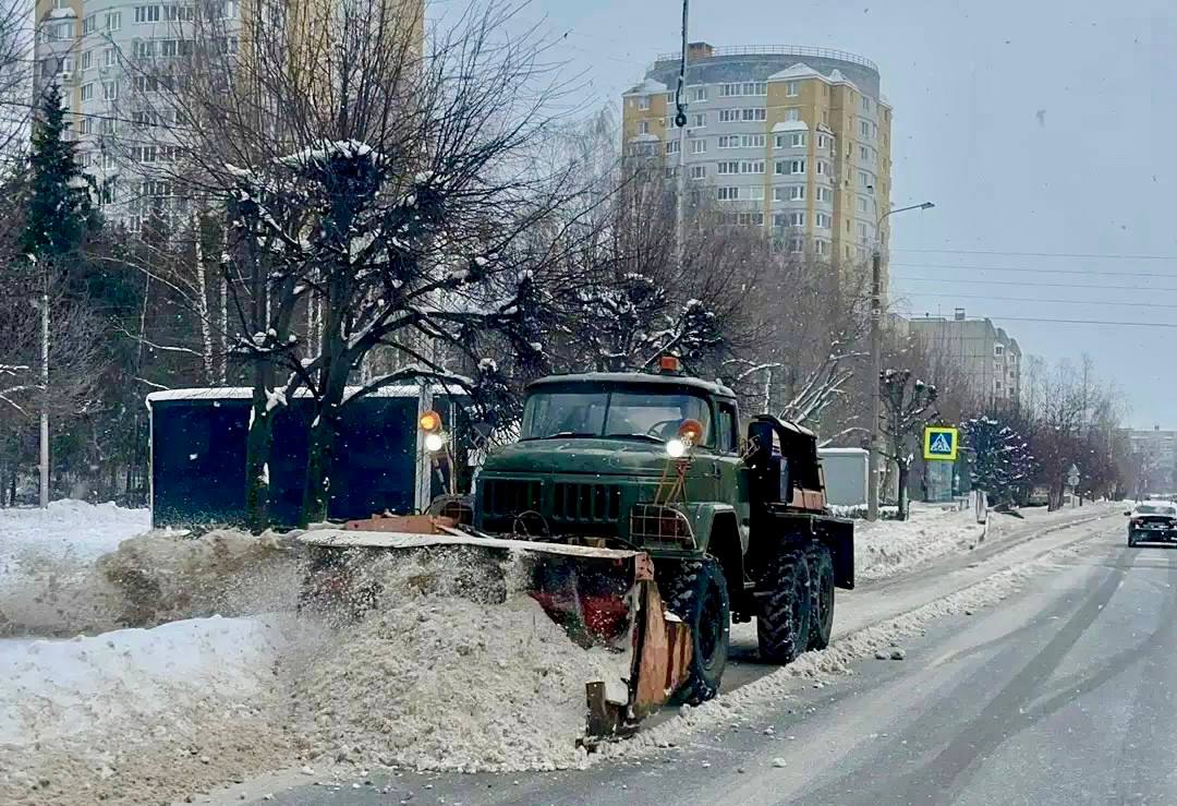 Уважаемые чебоксарцы, видим все ваши обращения по поводу уборки снега