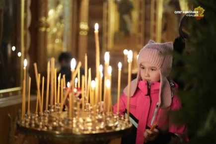 Олег Николаев поздравил жителей Чувашии с Рождеством Христовым