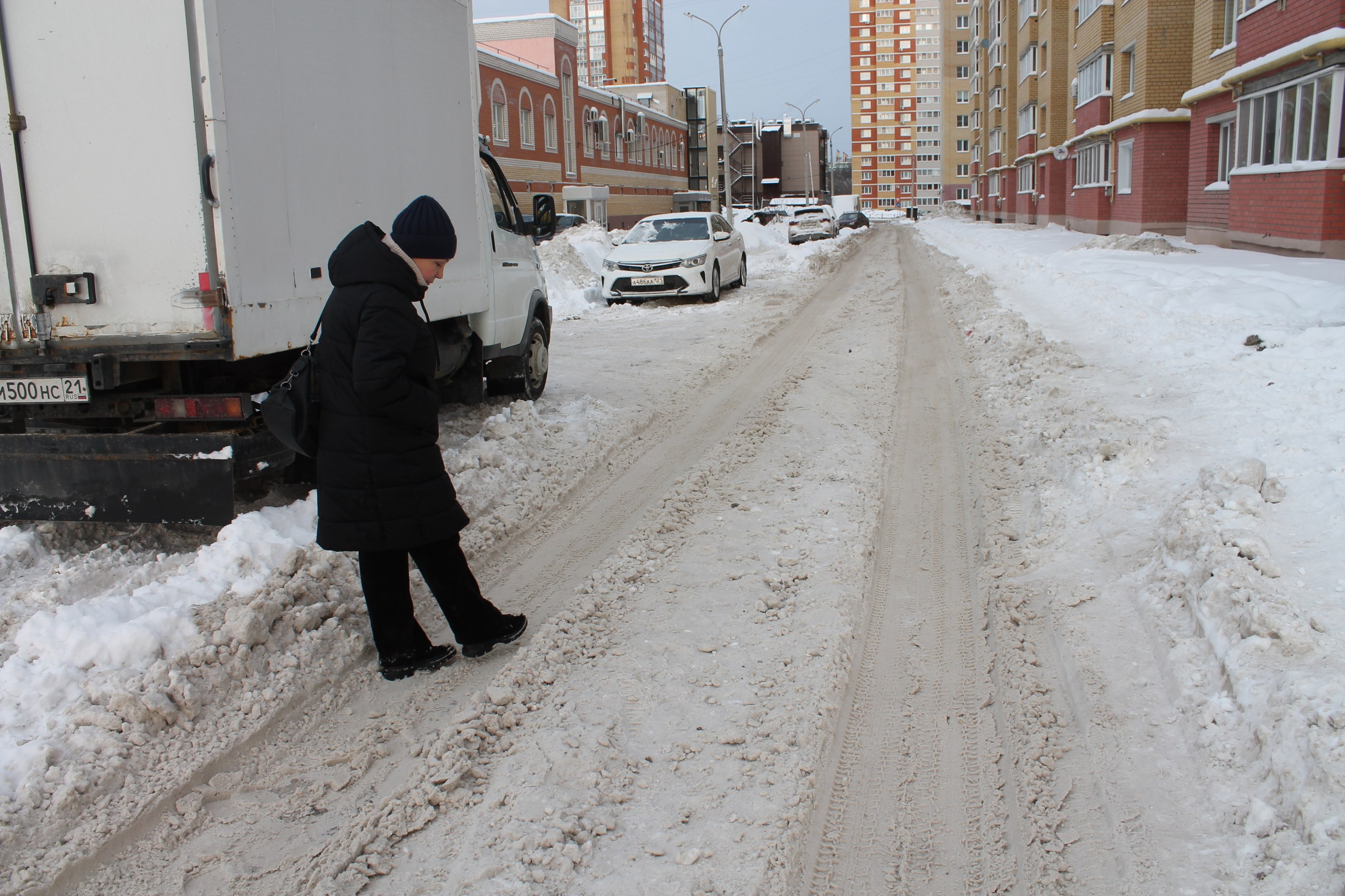В Чебоксарах фиксируют нарушения, связанные с зимним содержанием территорий В Чебоксарах фиксируют нарушения, связанные с зимним содержанием территорий