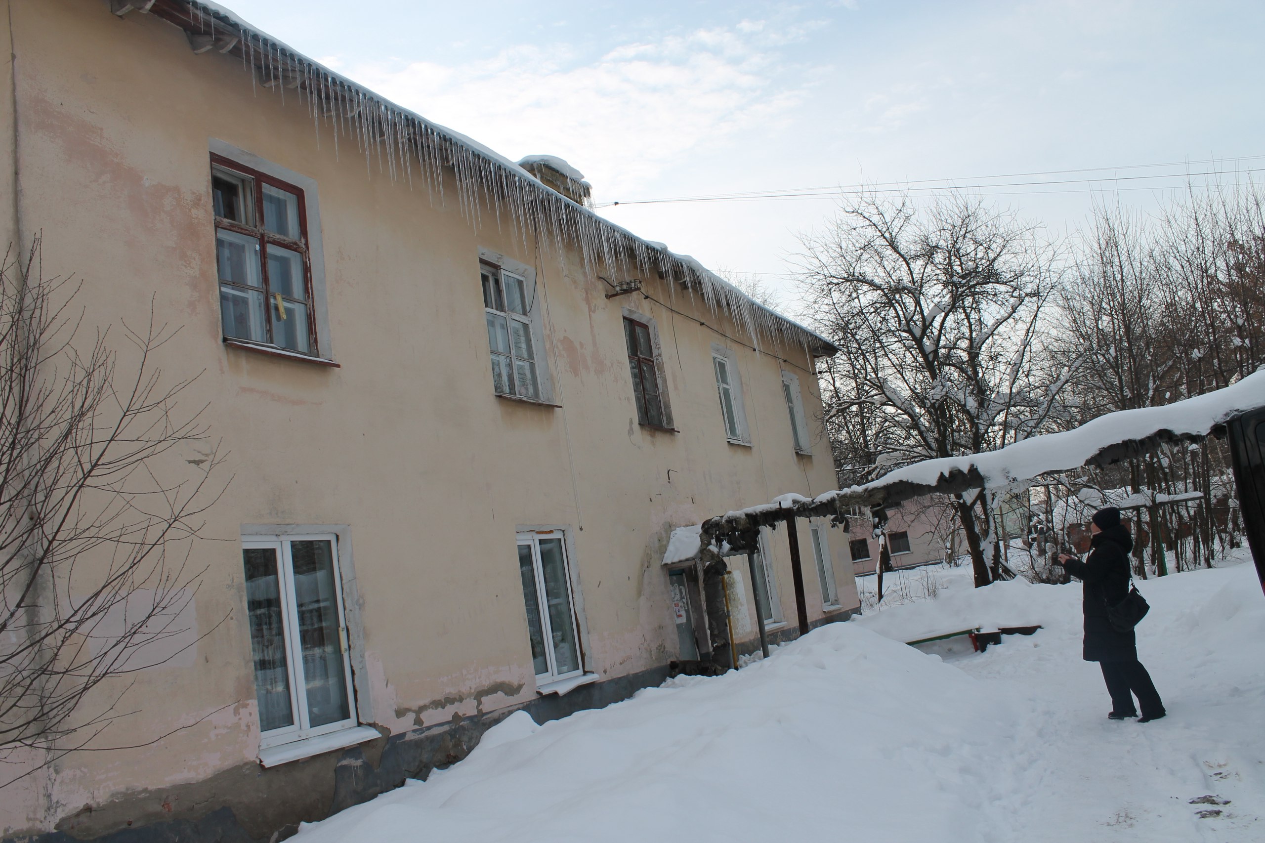 В Чебоксарах фиксируют нарушения, связанные с зимним содержанием территорий В Чебоксарах фиксируют нарушения, связанные с зимним содержанием территорий