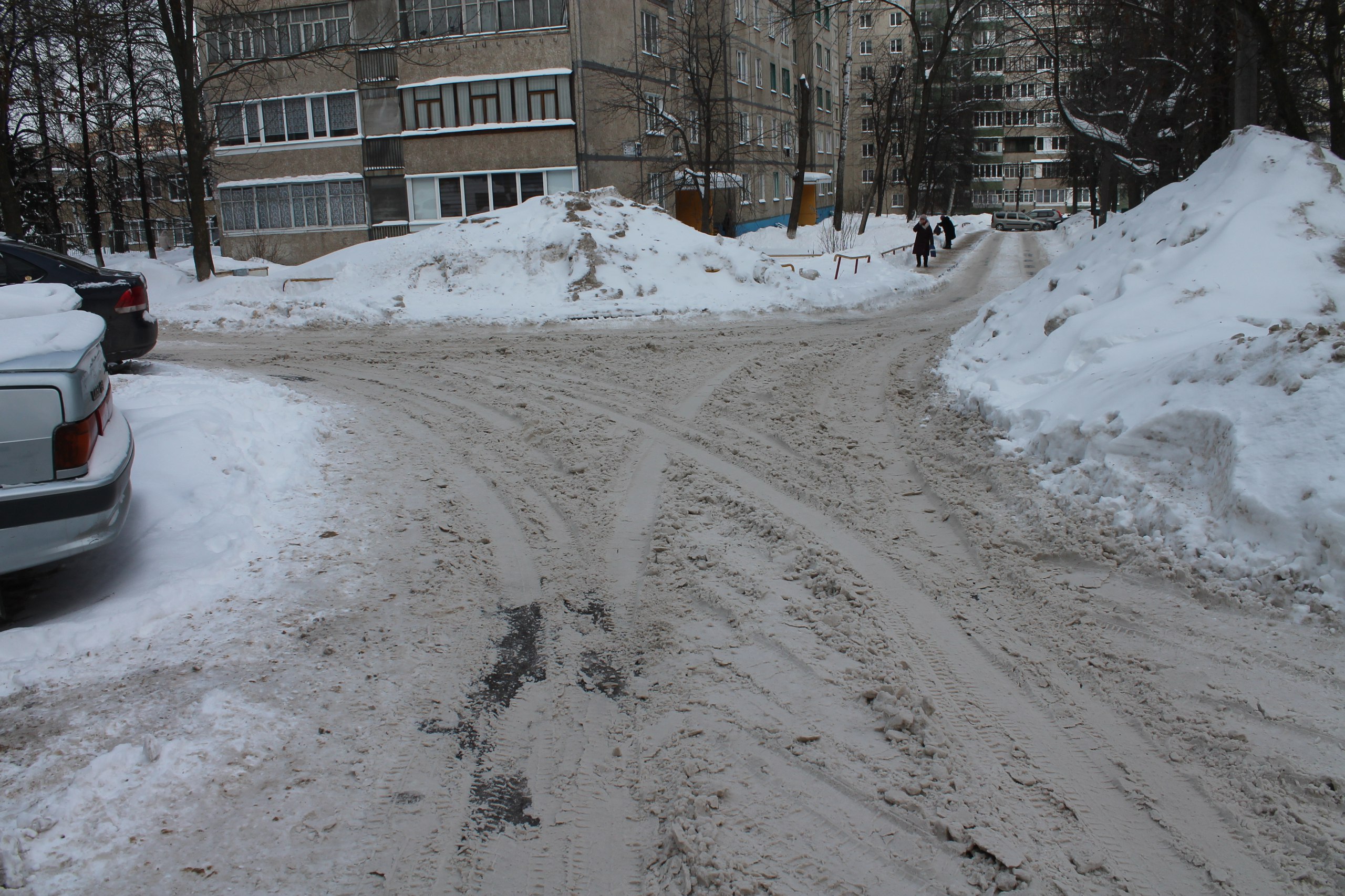 В Чебоксарах фиксируют нарушения, связанные с зимним содержанием территорий В Чебоксарах фиксируют нарушения, связанные с зимним содержанием территорий
