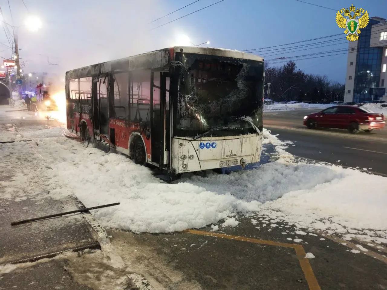 Прокуратура Калининского района г.Чебоксары взяла на контроль проверку по факту возгорания пассажирского автобуса Прокуратура Калининского района г.Чебоксары взяла на контроль проверку по факту возгорания пассажирского автобуса