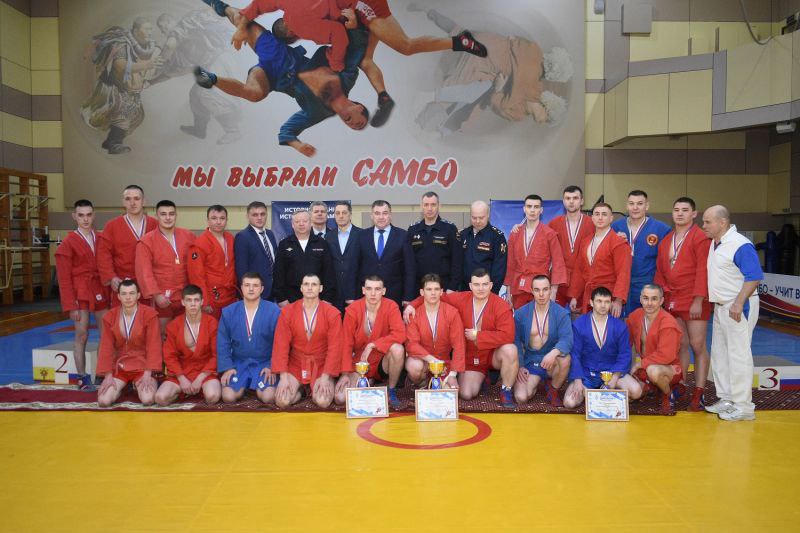 В Чувашии в рамках открытого чемпионата региональной организации «Динамо» по самбо определили сильнейших спортсменов В Чувашии в рамках открытого чемпионата региональной организации «Динамо» по самбо определили сильнейших спортсменов