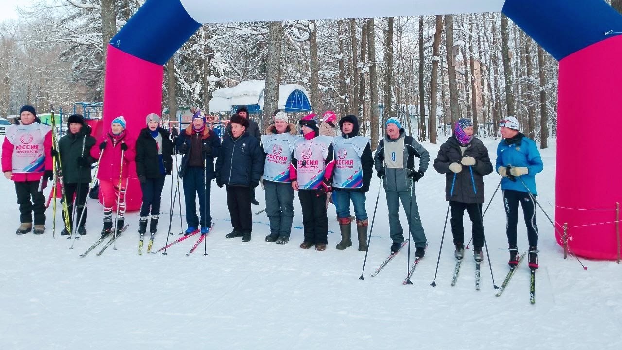 Лыжня зовет! В минувшие выходные в Берендеевском лесу прошли открытые лыжные гонки на первенство Московского района г. Чебоксары