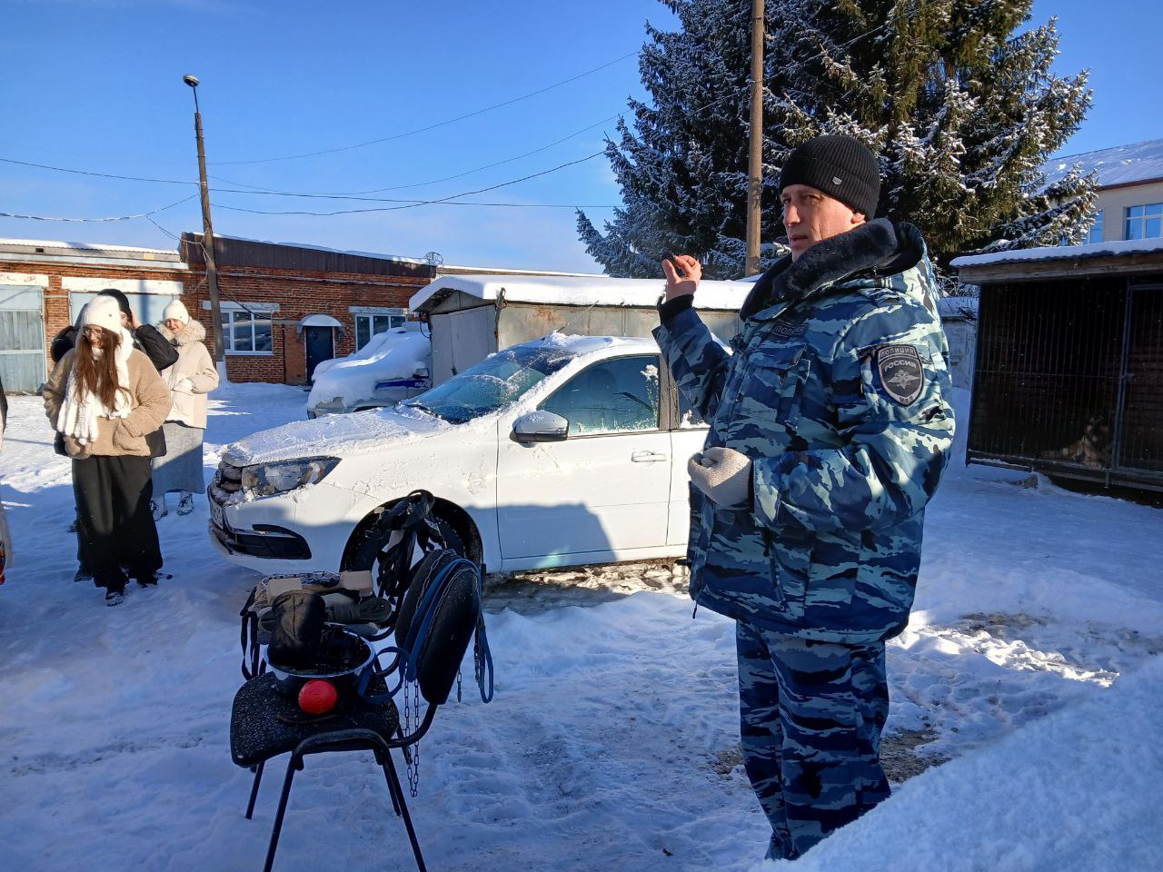 В МО МВД России «Алатырский» Чувашской Республики провели акцию «Студенческий десант» В МО МВД России «Алатырский» Чувашской Республики провели акцию «Студенческий десант»