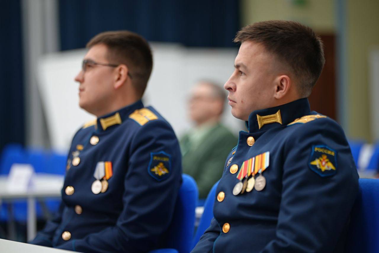 В диалоге с участниками программы «Время СВОих» — защитниками Отечества! В диалоге с участниками программы «Время СВОих» — защитниками Отечества!