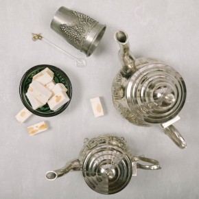 Как правильно чистить посуду из серебра и сохранить блеск