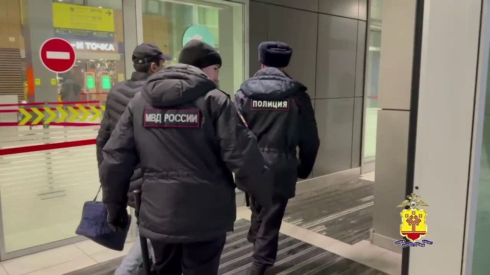 Иностранца, отбывавшего наказание в Чувашии, депортировали из России