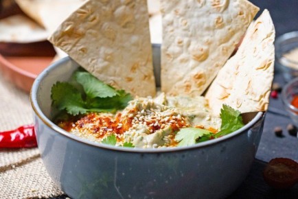 Путешествие в мир ближневосточной кухни: бабагануш и чипсы из лаваша