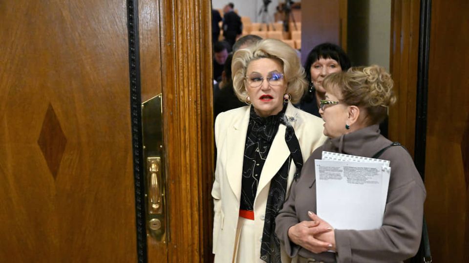 ������ �� ������������� ������������ ���������: �������� ���� �������