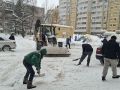 Командная уборка снега в Чебоксарах продолжается! В столице - жёлтый уровень опасности, за сутки выпало больше 20 см снега