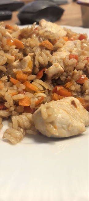 Вок-магия: как рис превращает обычный ужин в азиатский праздник