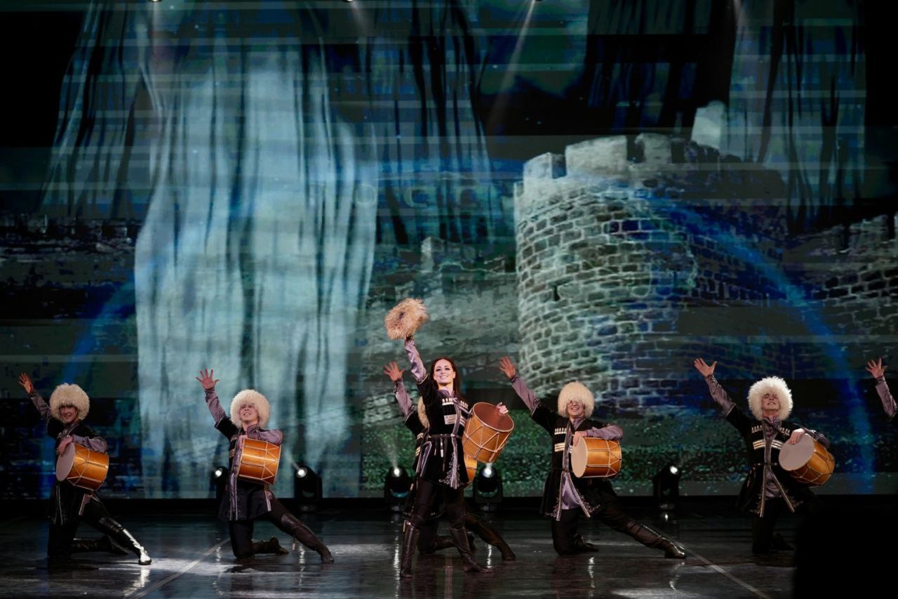 Леонид Черкесов: Дан старт Году дружбы народов в Чувашской Республике Леонид Черкесов: Дан старт Году дружбы народов в Чувашской Республике