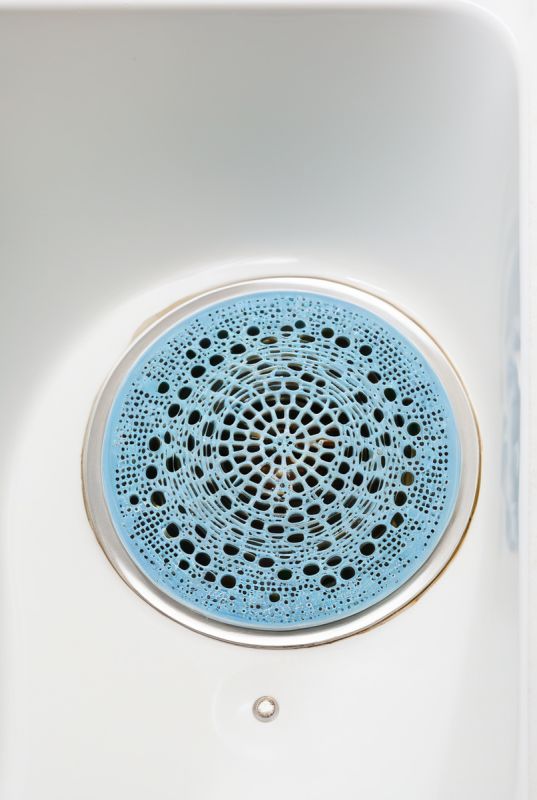 Как защитить трубы от засоров: ключевые советы и современные решения