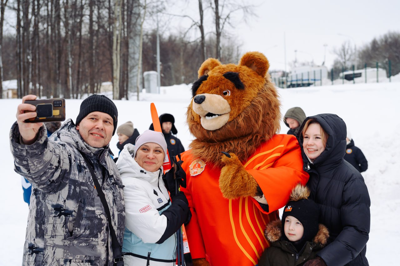 Заряд бодрости и энергии подарил традиционный зимний забег «Лыжня России»! Заряд бодрости и энергии подарил традиционный зимний забег «Лыжня России»!