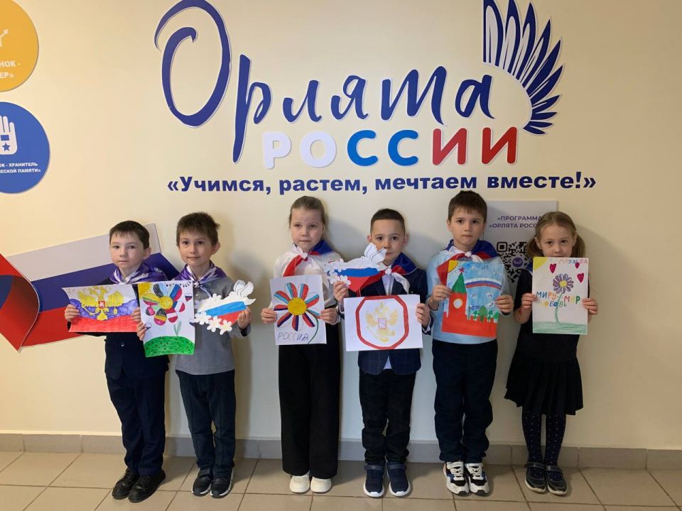 Мероприятия, приуроченные ко Дню молодого избирателя, выходят за рамки традиционных лекций и классных часов