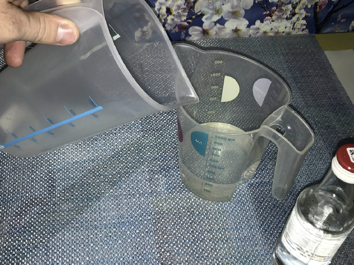 Секреты домашнего уюта: универсальный спрей для уборки на основе водки