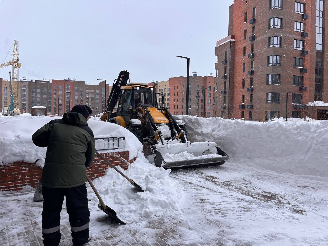 В Чебоксарах ликвидируют последствия мощного циклона