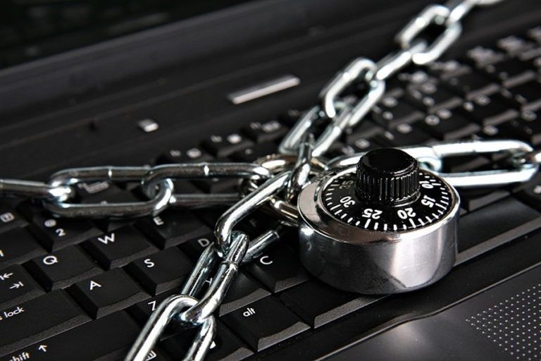 ����������� ������� � ���������: ����� � ������