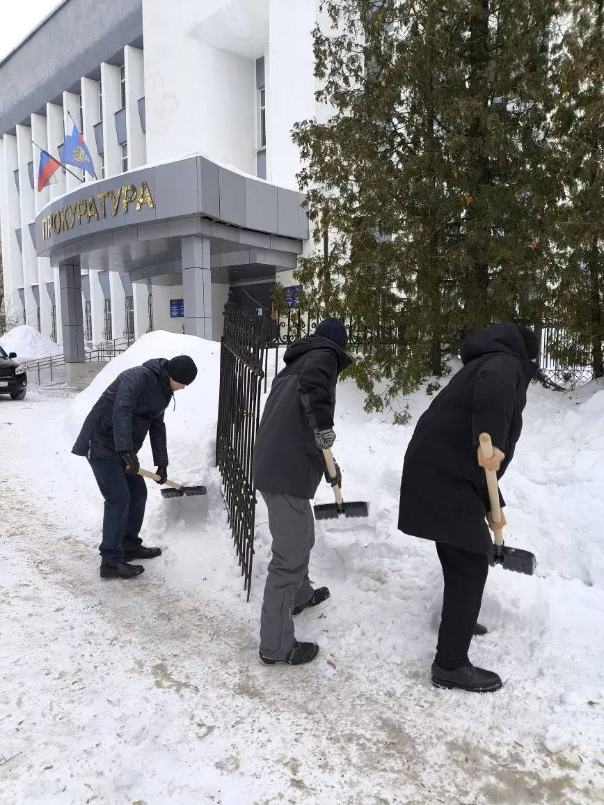 К начинанию коллег по прокурорской службе присоединились сотрудники всех прокуратур городов и районов Чувашии К начинанию коллег по прокурорской службе присоединились сотрудники всех прокуратур городов и районов Чувашии