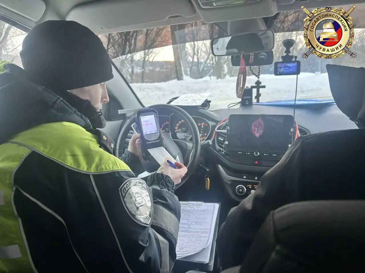 20 и 21 февраля мы провели на дорогах республики массовые проверки водителей 20 и 21 февраля мы провели на дорогах республики массовые проверки водителей