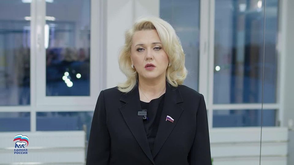 С Днём защитника Отечества