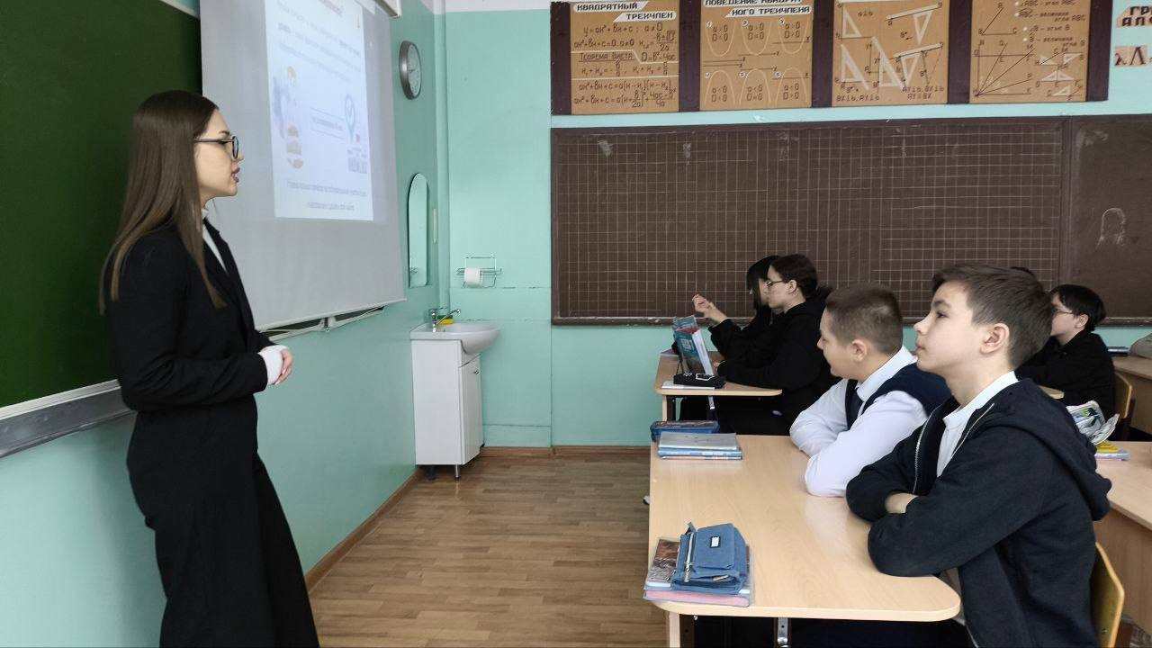 Встречи, уроки и деловые игры, приуроченные ко Дню молодого избирателя, прошли в муниципальных и городских округах республики, охватив школьников, студентов и работающую молодежь Встречи, уроки и деловые игры, приуроченные ко Дню молодого избирателя, прошли в муниципальных и городских округах республики, охватив школьников, студентов и работающую молодежь