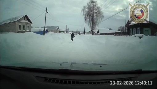 Днём в Вурнарском районе 15-летний водитель, заметив патрульный автомобиль Госавтоинспекции, попытался скрыться