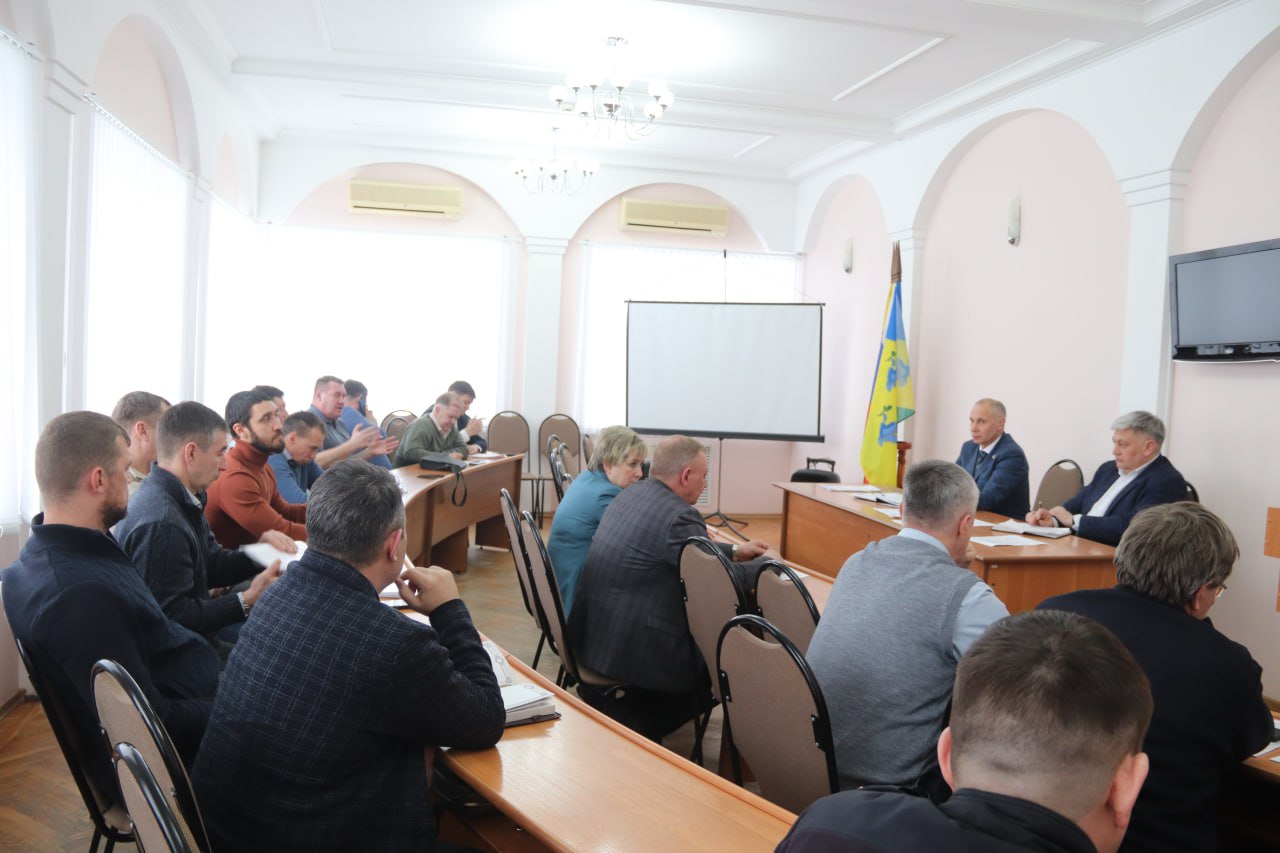 Сегодня состоялось первое в 2026 году совещание с участием представителей строительных компаний города под председательством главы города Александра Алексеева Сегодня состоялось первое в 2026 году совещание с участием представителей строительных компаний города под председательством главы города Александра Алексеева