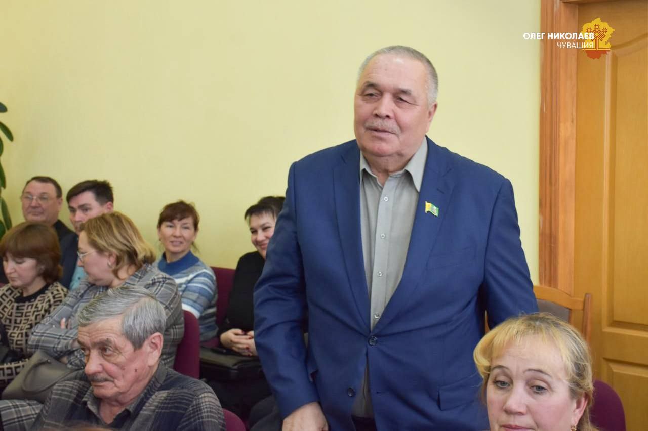 Аграрии Аликовского округа — в числе лучших по зарплатам в Чувашии Аграрии Аликовского округа — в числе лучших по зарплатам в Чувашии