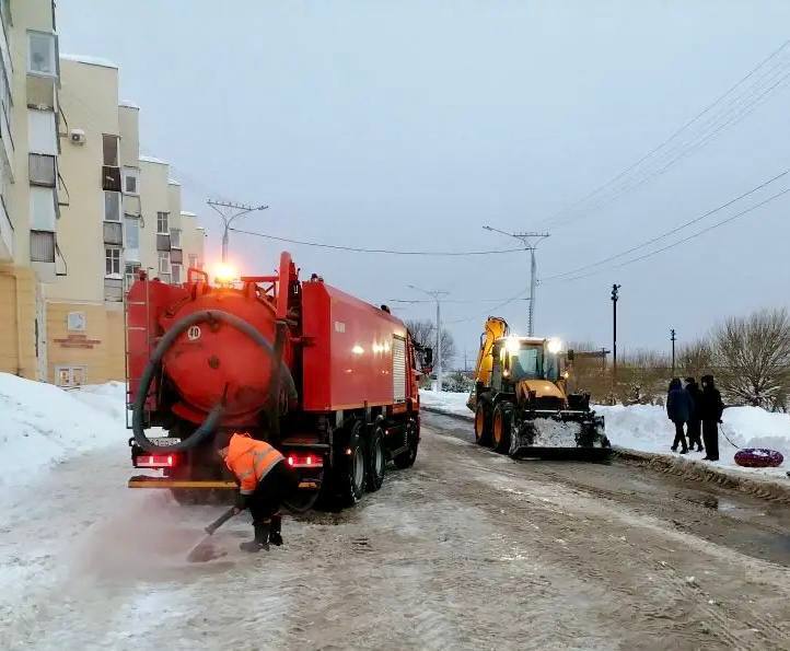 Ситуация с паводком в городе на контроле главы Чебоксар Ситуация с паводком в городе на контроле главы Чебоксар