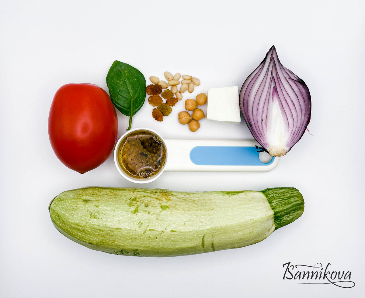 Наслаждайтесь свежестью средиземноморского салата