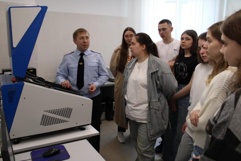 В прошлом году эксперты МВД по Чувашии провели около 9 тысяч осмотров мест происшествий В прошлом году эксперты МВД по Чувашии провели около 9 тысяч осмотров мест происшествий