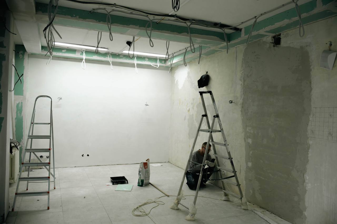 В Ленинском районе обновляют зал бракосочетаний В Ленинском районе обновляют зал бракосочетаний