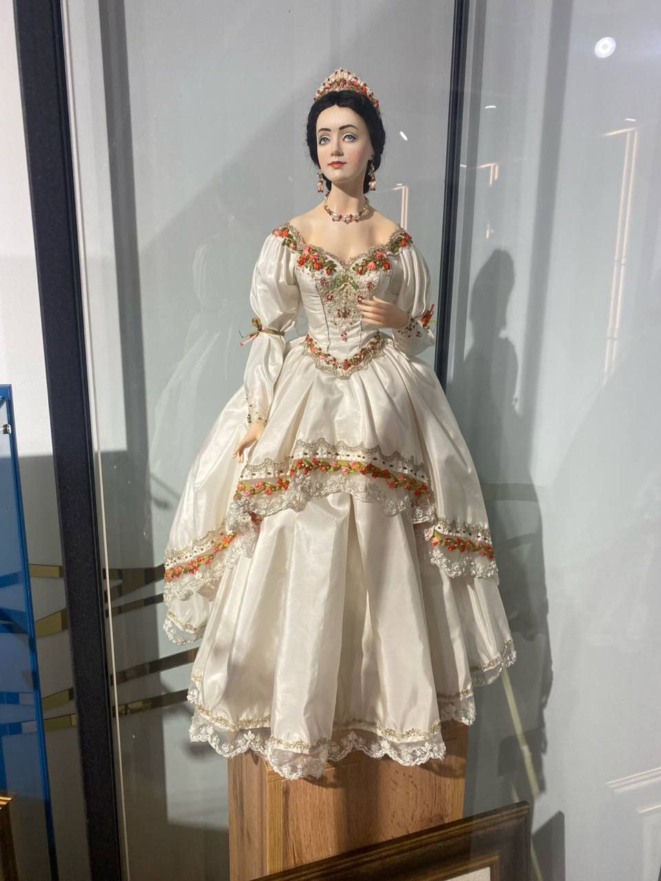 Приглашаем жителей и гостей столицы на выставку «Чудо Невиданное» в арт-галерее «Счастье на Волге» Приглашаем жителей и гостей столицы на выставку «Чудо Невиданное» в арт-галерее «Счастье на Волге»