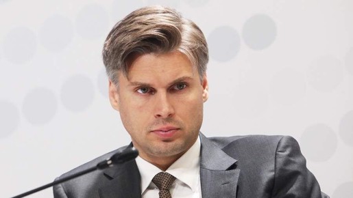 ������ ��������� � ���� � ������� � ���������� ������������� ����