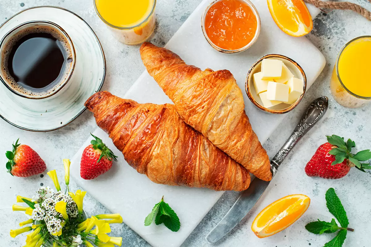 Французская почта выпускает марку с ароматом круассана