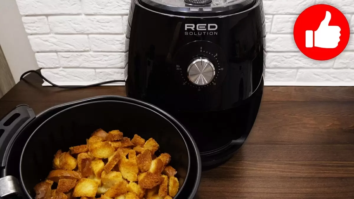 Как приготовить вкусные хрустящие сухарики в аэрогриле