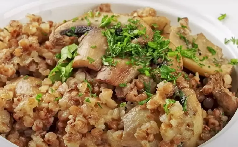 Новое дыхание гречки: как простое блюдо удивляет вкусовыми оттенками