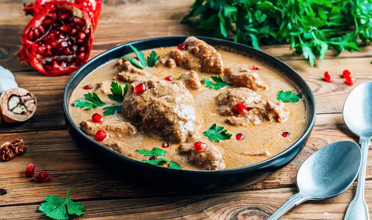 Сациви: грузинская традиция, которая украсит любой стол