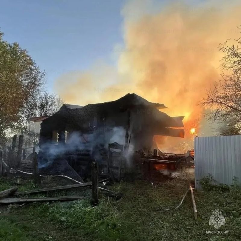 Пожар уничтожил жильё и надворные постройки жителя Вурнарского округа